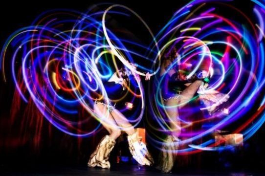 LED glow hoop performer