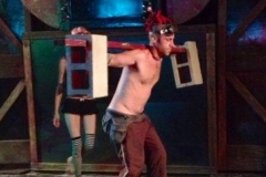 glass-walker-side-show-artist-performer-raleigh-nc-wilmington-